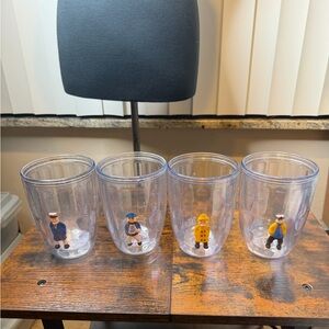 Tervis vintage tumblers feature nautical Set of 4 Clear Tumblers with Figurines